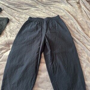 OSKA Pants Womens Size 1 Navy Blue Tapered Balloon Pants